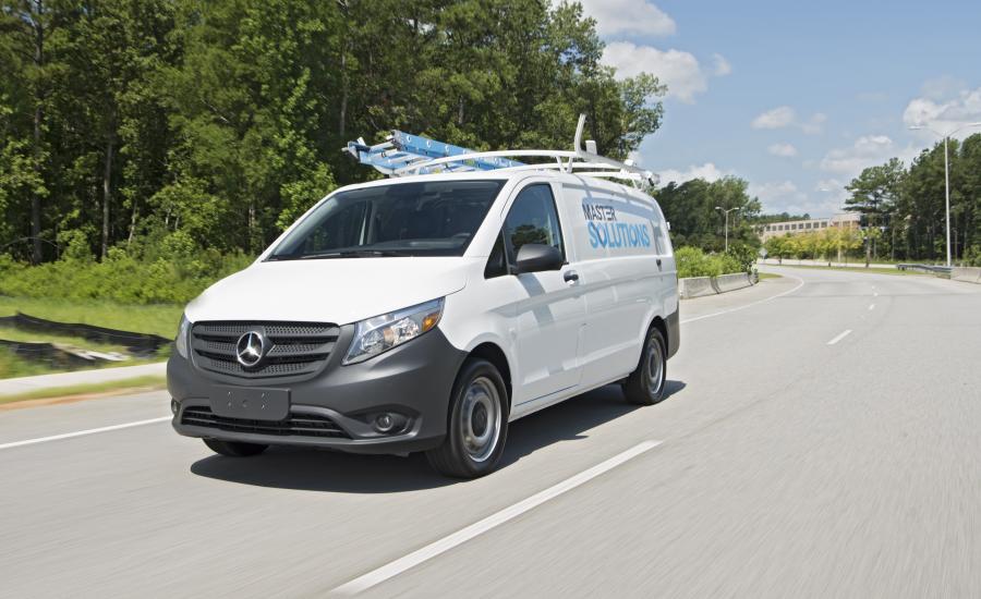  Mercedes-Benz Metris Cargo Van 2015 года  (фото 2 из 31)